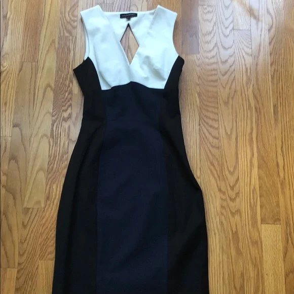 banana republic sloan fit dress Banana Republic Sloan-Fit Cross-Front Sheath Dress, Black SIZE 4 #506673 E29